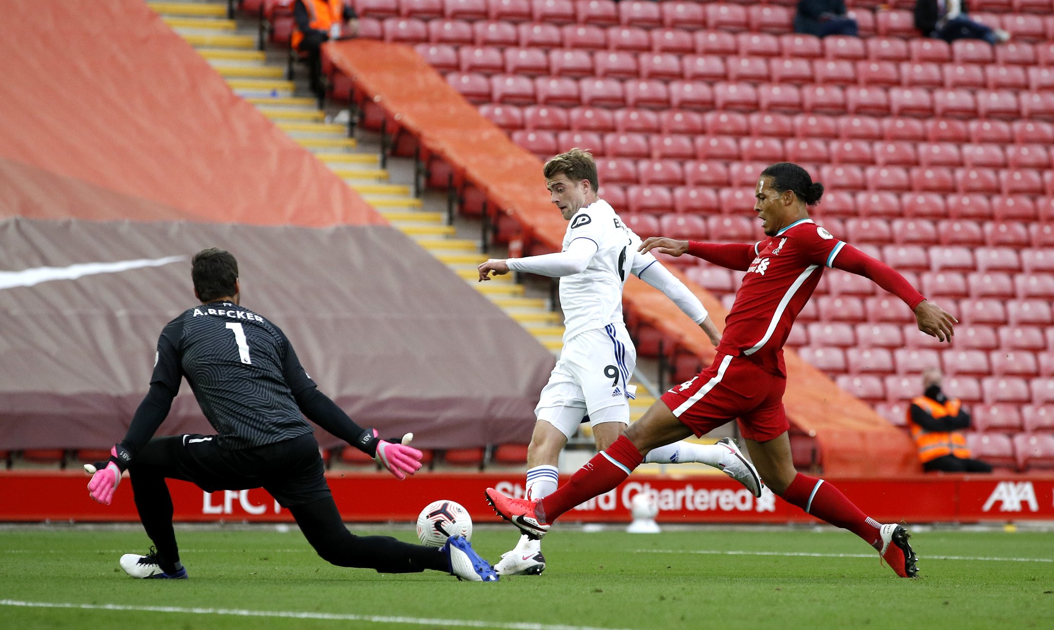 張紅牌到底 張紅牌到底