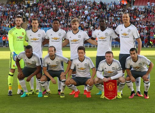 他依然是我 他依然是我